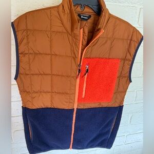 Cotopaxi Men’s size small Vest multi color
